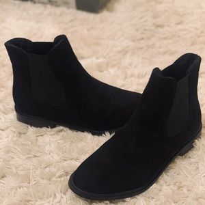 LOFT Faux Lined Chelsea Ankle Boots